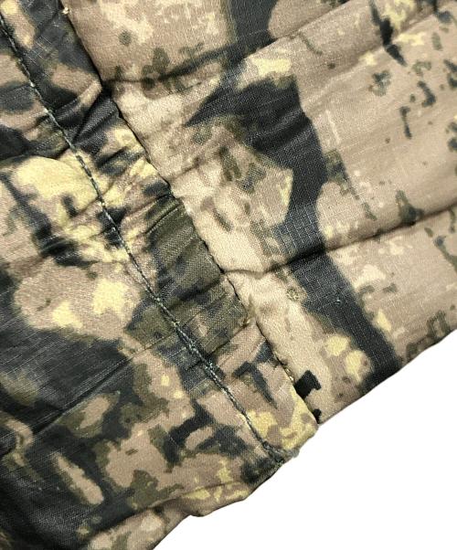 stussy（ステューシー）stussy (ステューシー) ダウンジャケット Micro Ripstop RelicCamo(マイクロ リップトップ レリック カモ) オリーブ サイズ:Sの古着・服飾アイテム