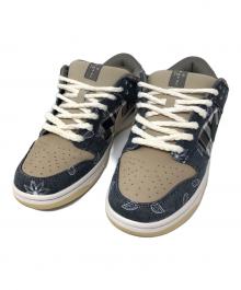NIKE（ナイキ）の古着「ローカットスニーカー Travis Scott×Nike SB Dunk Low"Black/Parachute Beige"（トラヴィススコット×ナイキ SB ダンク ロー"ブラック/パラシュートベージュ"）」｜ブラック×ベージュ