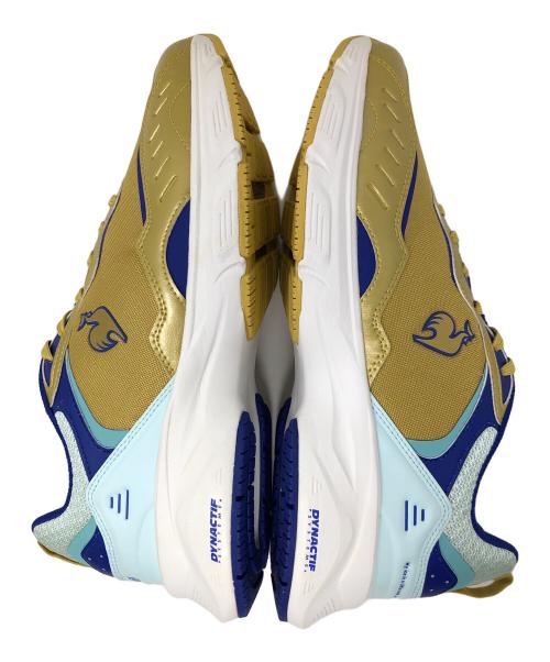 le coq sportif（ルコックスポルティフ）le coq sportif ランニングシューズ LCS R 2000 TB『TIGER&BUNNY2』（ルコックスポルティフ R 2000 TB『タイガー＆バニー2』）コラボモデル ゴールド×ブルー サイズ:JP 28 未使用品の古着・服飾アイテム