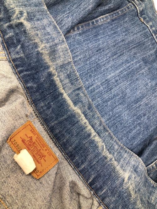 LEVI'S（リーバイス）LEVI'S (リーバイス) デニムジャケット インディゴ サイズ:40の古着・服飾アイテム