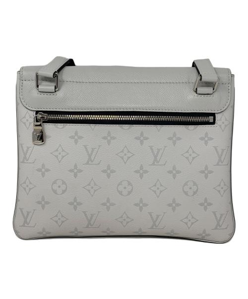 LOUIS VUITTON（ルイ ヴィトン）LOUIS VUITTON (ルイ ヴィトン) ショルダーバッグ タイガラマ フラップメッセンジャー ライトグレー サイズ:実寸サイズにてご確認ください。の古着・服飾アイテム