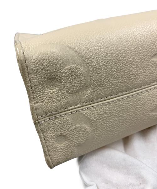 LOUIS VUITTON（ルイ ヴィトン）LOUIS VUITTON (ルイ ヴィトン) 2WAYバッグ ハンドバッグ ショルダーバッグ モノグラム オンザゴーPM アイボリー サイズ:実寸サイズにてご確認ください。の古着・服飾アイテム