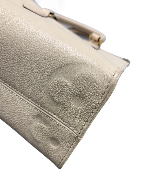 LOUIS VUITTON（ルイ ヴィトン）LOUIS VUITTON (ルイ ヴィトン) 2WAYバッグ ハンドバッグ ショルダーバッグ モノグラム オンザゴーPM アイボリー サイズ:実寸サイズにてご確認ください。の古着・服飾アイテム