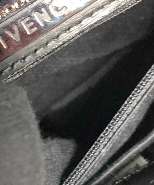 GIVENCHY（ジバンシィ）GIVENCHY (ジバンシィ) 2WAYバッグ ハンドバッグ ショルダーバッグ ブラック サイズ:実寸サイズにてご確認下さい。の古着・服飾アイテム