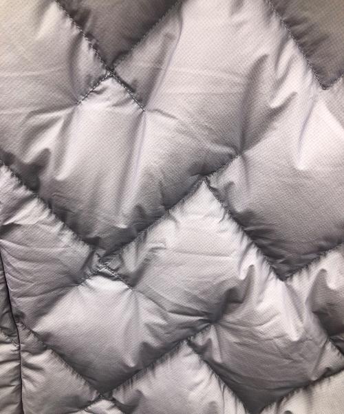 mont-bell（モンベル）mont-bell (モンベル) ダウンジャケット US（ユーエス） パーマフロスト ライトダウンパーカ バイオレット サイズ:US/EUR XLの古着・服飾アイテム