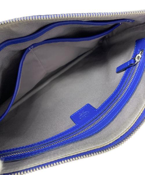 MCM（エムシーエム）MCM (エムシーエム) クラッチバッグ ヴィセトス ブルー サイズ:実寸サイズにてご確認ください。の古着・服飾アイテム