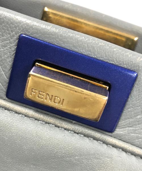 FENDI（フェンディ）FENDI (フェンディ) 2WAYバッグ ハンドバッグ ショルダーバッグ ピーカブーアイコニックスモール グレー サイズ:実寸サイズにてご確認くださいの古着・服飾アイテム
