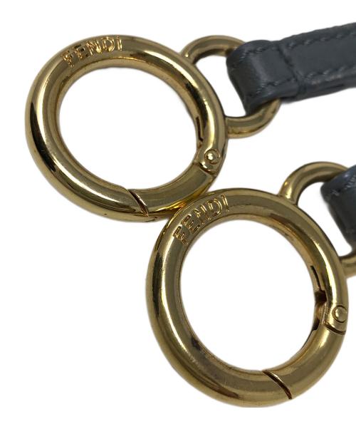 FENDI（フェンディ）FENDI (フェンディ) 2WAYバッグ ハンドバッグ ショルダーバッグ ピーカブーアイコニックスモール グレー サイズ:実寸サイズにてご確認くださいの古着・服飾アイテム