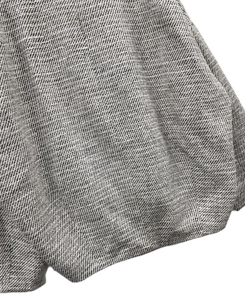 ELENDEEK（エレンディーク）ELENDEEK (エレンディーク) コート TWEED FORM SHORT CT（ツイード フォルム ショート コート） グレー サイズ:Fの古着・服飾アイテム