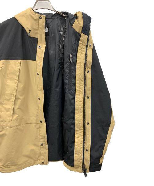 THE NORTH FACE（ザ ノース フェイス）THE NORTH FACE (ザ ノース フェイス) ジャケット マウンテンライトジャケット カーキ×ブラック サイズ:XLの古着・服飾アイテム