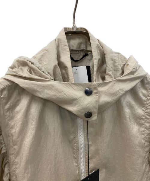 TATRAS（タトラス）TATRAS (タトラス) ナイロンジャケット ベダ フード付ブルゾン ベージュ サイズ:2 未使用品の古着・服飾アイテム