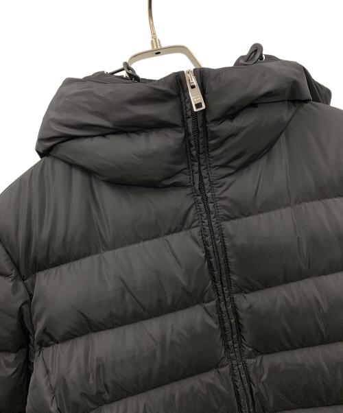 PRADA（プラダ）PRADA (プラダ) ダウンコート トライアングルロゴ ブラック サイズ:42の古着・服飾アイテム