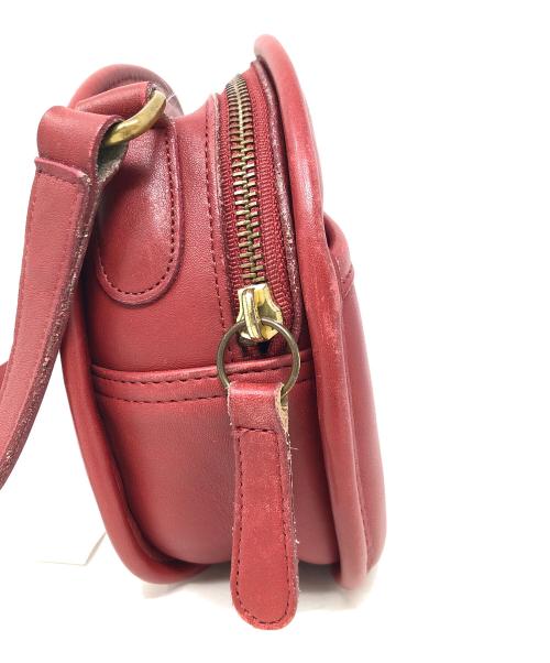 COACH（コーチ）COACH (コーチ) レザーショルダーバッグ Chester Bag（チェスター バッグ） レッド サイズ:実寸サイズにてご確認くださいの古着・服飾アイテム