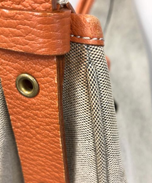 BURBERRY BLUE LABEL（バーバリー ブルー レーベル）BURBERRY BLUE LABEL (バーバリー ブルー レーベル) ショルダーバッグ グレー×ブラウン サイズ:実寸サイズにてご確認ください。の古着・服飾アイテム