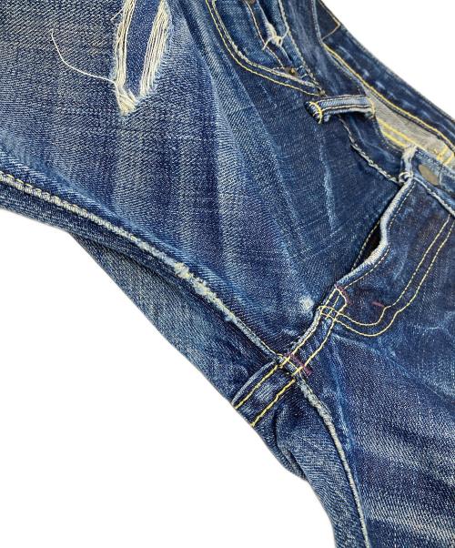 TMT（ティーエムティー）TMT (ティーエムティー) ダメージデニムパンツ インディゴ サイズ:Mの古着・服飾アイテム