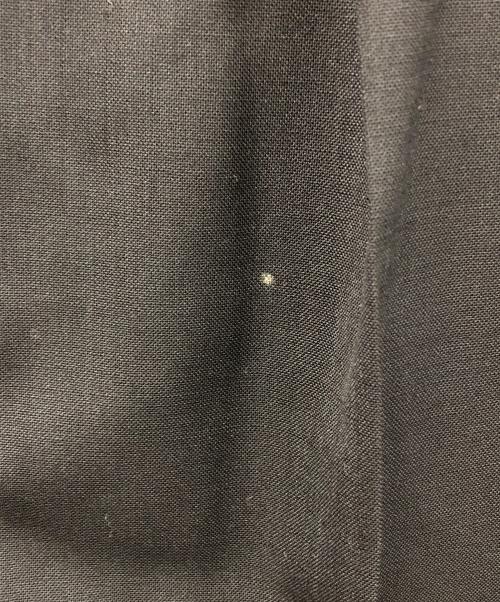 ERMENEGILDO ZEGNA（エルメネジルド・ゼニア）ERMENEGILDO ZEGNA (エルメネジルド・ゼニア) タックパンツ ブラック サイズ:実寸サイズにてご確認ください。の古着・服飾アイテム
