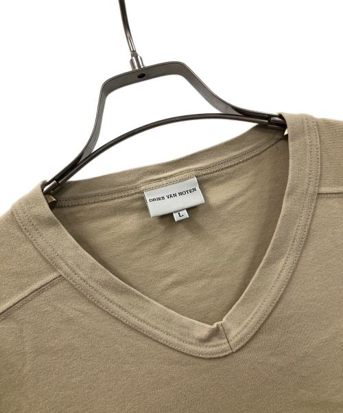 DRIES VAN NOTEN（ドリスヴァンノッテン）DRIES VAN NOTEN (ドリスヴァンノッテン) Vネックカットソー ベージュ サイズ:Lの古着・服飾アイテム