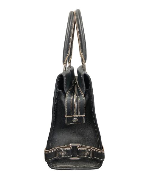 MCM（エムシーエム）MCM (エムシーエム) ハンドバッグ Black Leather Studdes Frame Bag（ブラック レザー スタッデッド フレーム バッグ） ブラック サイズ:実寸サイズにてご確認ください。の古着・服飾アイテム