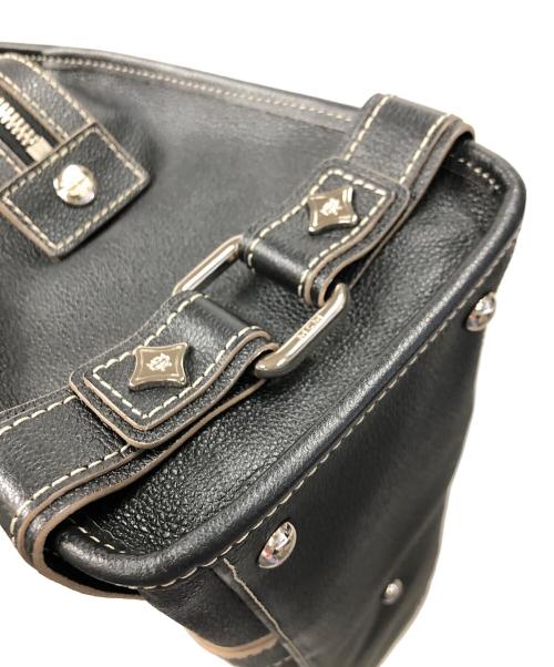 MCM（エムシーエム）MCM (エムシーエム) ハンドバッグ Black Leather Studdes Frame Bag（ブラック レザー スタッデッド フレーム バッグ） ブラック サイズ:実寸サイズにてご確認ください。の古着・服飾アイテム