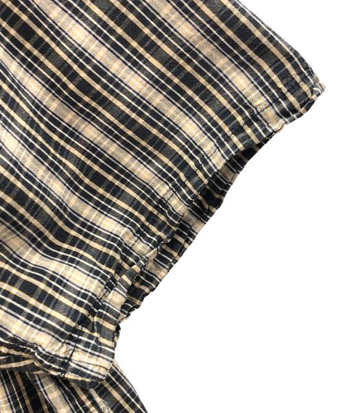 CarHartt（カーハート）CarHartt (カーハート) 半袖シャツ ベージュ×ブラック サイズ:XXL TALLの古着・服飾アイテム