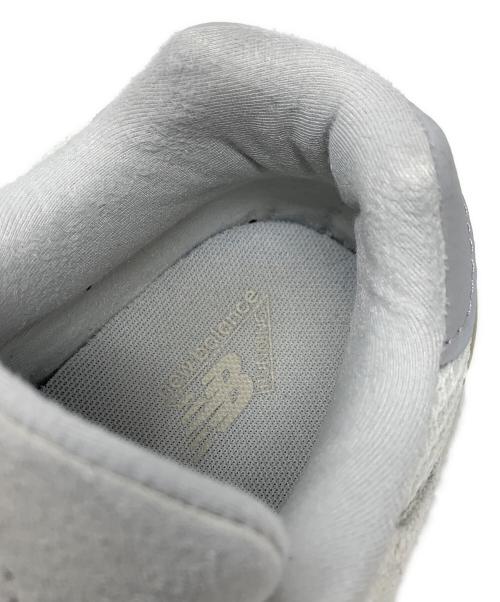 NEW BALANCE（ニューバランス）NEW BALANCE (ニューバランス) スニーカー アイボリー サイズ:25cmの古着・服飾アイテム