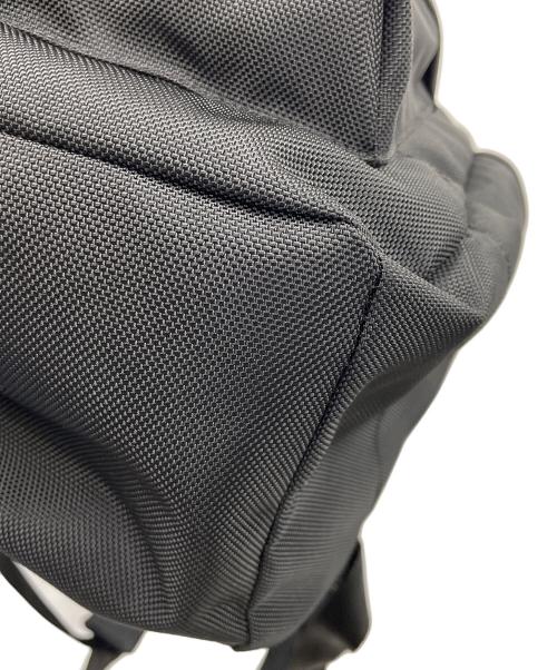 Y's（ワイズ）Y's (ワイズ) New Era (ニューエラ) リュック バックパック ブラック サイズ:実寸サイズにてご確認ください。の古着・服飾アイテム