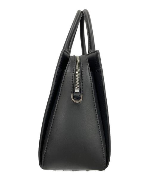 MICHAEL KORS（マイケル・コース）MICHAEL KORS (マイケル・コース) ハンドバッグ MKシグネチャー LAILA メタリック サッチェル ミディアム ブラック サイズ:実寸サイズにてご確認ください。の古着・服飾アイテム