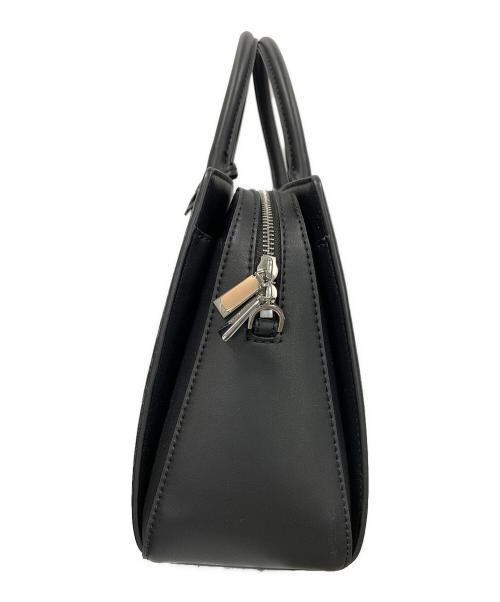 MICHAEL KORS（マイケル・コース）MICHAEL KORS (マイケル・コース) ハンドバッグ MKシグネチャー LAILA メタリック サッチェル ミディアム ブラック サイズ:実寸サイズにてご確認ください。の古着・服飾アイテム