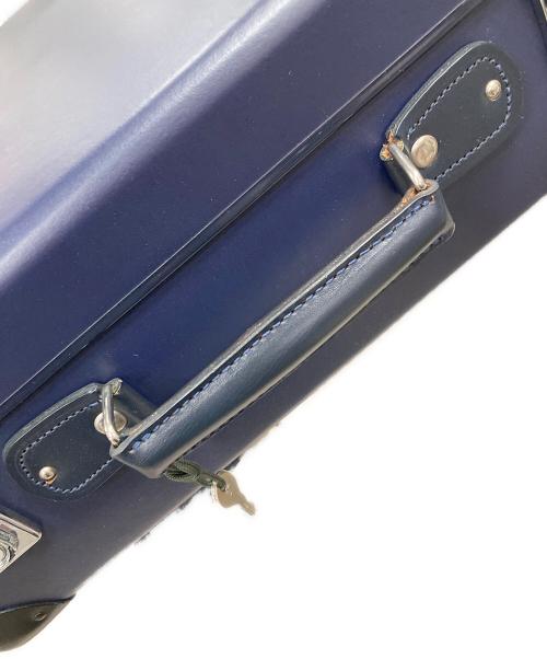 GLOBE-TROTTER（グローブトロッター）GLOBE-TROTTER (グローブトロッター) トランク サイズ:実寸サイズにてご確認ください。の古着・服飾アイテム