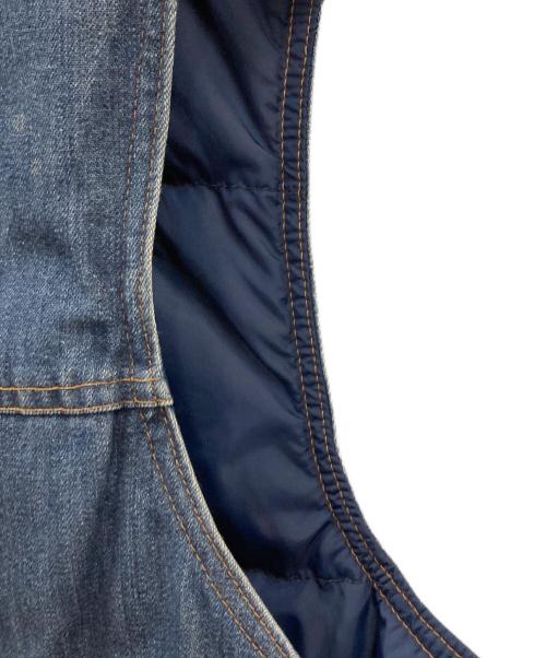 Eddie Bauer（エディーバウアー）Eddie Bauer (エディーバウアー) デニムダウンベスト インディゴ サイズ:実寸サイズにてご確認ください。の古着・服飾アイテム