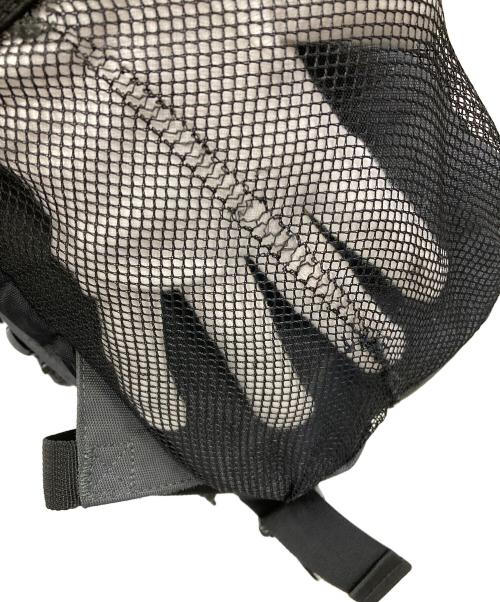 CarHartt（カーハート）CarHartt (カーハート) リュック KICKFLIP BACKPACK（キックフリップ バックパック） グレー サイズ:実寸サイズにてご確認ください。の古着・服飾アイテム