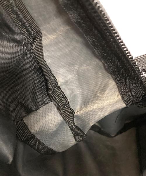 CarHartt（カーハート）CarHartt (カーハート) リュック KICKFLIP BACKPACK（キックフリップ バックパック） グレー サイズ:実寸サイズにてご確認ください。の古着・服飾アイテム