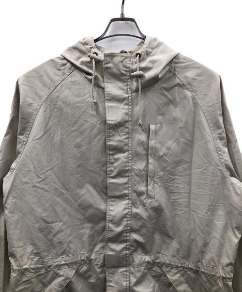 Eddie Bauer（エディーバウアー）Eddie Bauer (エディーバウアー) マウンテンパーカー ベージュ サイズ:L/Gの古着・服飾アイテム