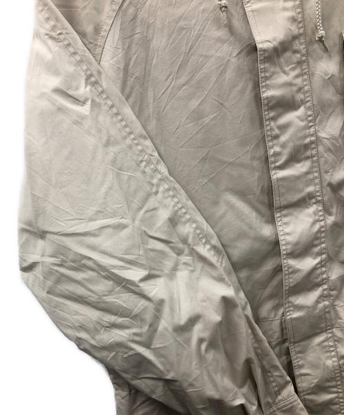 Eddie Bauer（エディーバウアー）Eddie Bauer (エディーバウアー) マウンテンパーカー ベージュ サイズ:L/Gの古着・服飾アイテム
