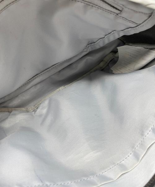 ARC'TERYX（アークテリクス）ARC'TERYX (アークテリクス) ショルダーバッグ Maka 2 Waistpack（マカ 2 ウエストパック） グレー サイズ:実寸サイズにてご確認ください。の古着・服飾アイテム