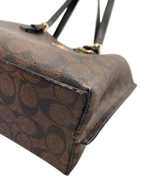 COACH（コーチ）COACH (コーチ) トートバッグ モリー トート 25 シグネチャー キャンバス ブラウン サイズ:実寸サイズにてご確認ください。の古着・服飾アイテム