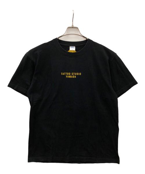TATTOO STUDIO YAMADA（タトゥースタジオヤマダ）TATTOO STUDIO YAMADA (タトゥースタジオヤマダ) Tシャツ ブラック サイズ:XLの古着・服飾アイテム