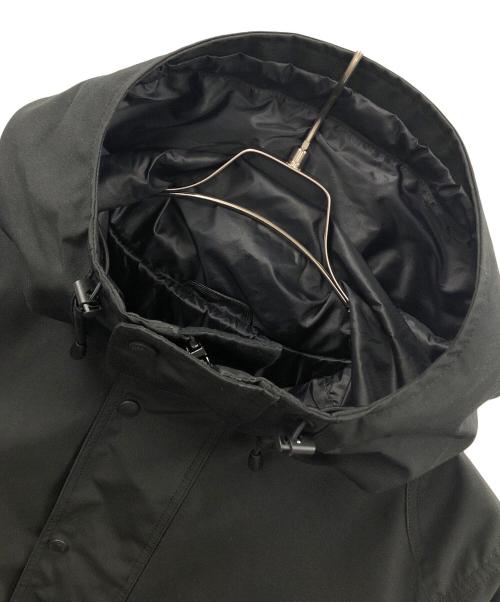 CANADA GOOSE（カナダグース）CANADA GOOSE (カナダグース) マウンテンパーカー ロックポート ジャケット ブラック サイズ:XLの古着・服飾アイテム