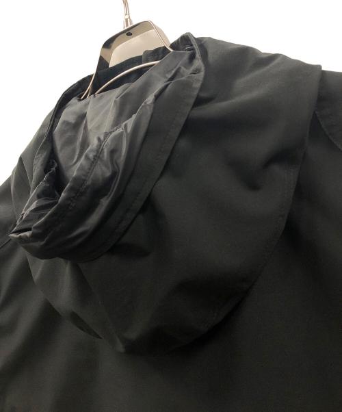 CANADA GOOSE（カナダグース）CANADA GOOSE (カナダグース) マウンテンパーカー ロックポート ジャケット ブラック サイズ:XLの古着・服飾アイテム
