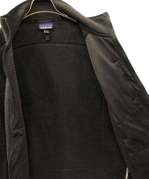 Patagonia（パタゴニア）Patagonia (パタゴニア) フリースベスト レトロパイルベスト ブラック サイズ:Lの古着・服飾アイテム