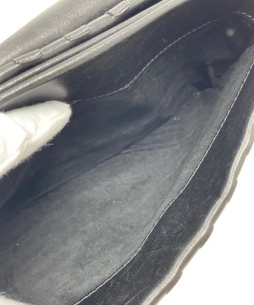 BOTTEGA VENETA（ボッテガベネタ）BOTTEGA VENETA (ボッテガベネタ) クラッチバッグ ブラック サイズ:実寸サイズにてご確認ください。の古着・服飾アイテム