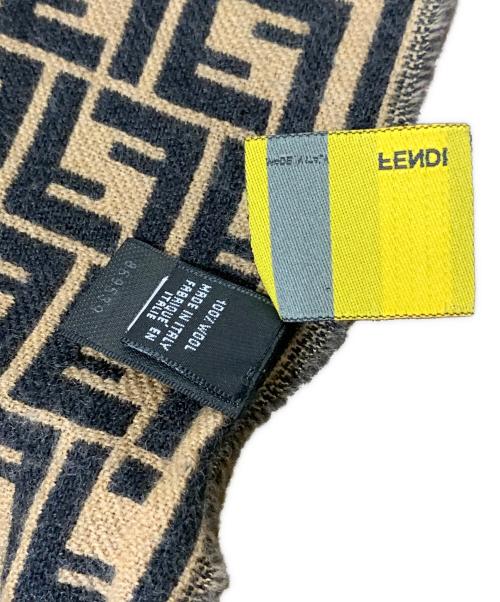 FENDI（フェンディ）FENDI (フェンディ) マフラー ベージュ サイズ:実寸サイズをご確認ください。の古着・服飾アイテム