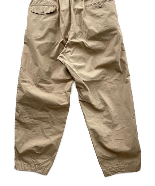 THE NORTHFACE PURPLELABEL（ザ・ノースフェイス パープルレーベル）THE NORTHFACE PURPLELABEL (ザ・ノースフェイス パープルレーベル) シャーリングパンツ Ripstop Shirred Waist Pants（リップストップ シャード ウエスト パンツ） ベージュ サイズ:32の古着・服飾アイテム