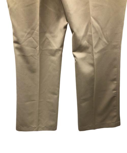 Forcing（フォーシング）Forcing (フォーシング) スラックス ベージュ サイズ:実寸サイズにてご確認ください。の古着・服飾アイテム