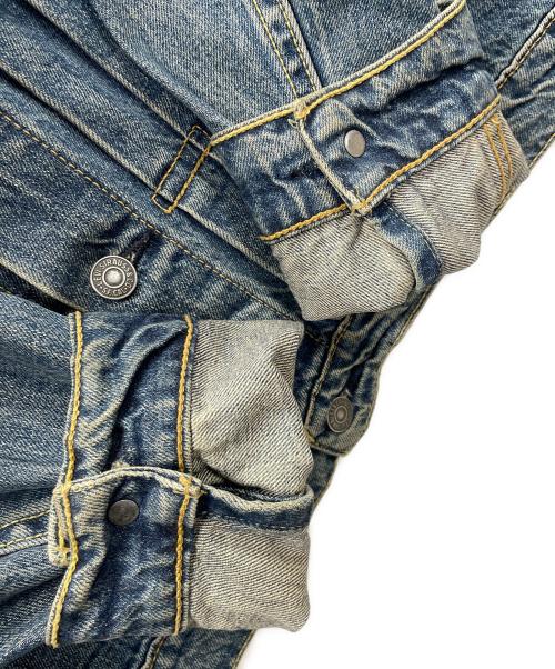 LEVI'S（リーバイス）LEVI'S (リーバイス) デニムジャケット 1stTYPE DESIGN TRUCKER JACKET（ファーストタイプ デザイン トラッカージャケット） ブルー サイズ:Mの古着・服飾アイテム
