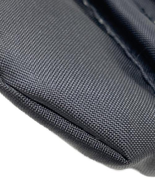 PORTER（ポーター）PORTER (ポーター) ショルダーバッグ FORCE SHOULDER BAG（フォース ショルダー バッグ） ブラック サイズ:実寸サイズにてご確認ください。の古着・服飾アイテム