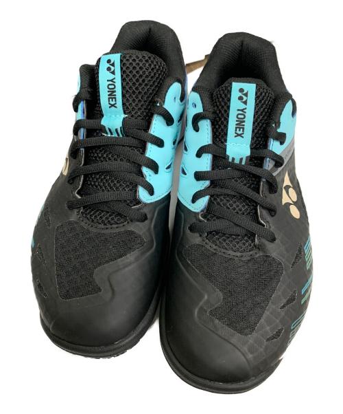 YONEX（ヨネックス）YONEX (ヨネックス) シューズ パワークッションカスケードアクセルワイド ブラック×ブルー サイズ:24cmの古着・服飾アイテム