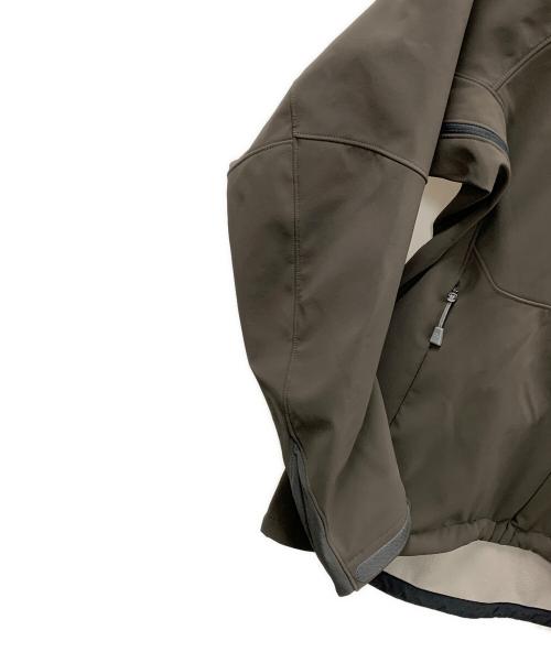 mont-bell（モンベル）mont-bell (モンベル) ジャケット パウダーシェッド パーカ Women's ブラウングレー サイズ:Mの古着・服飾アイテム