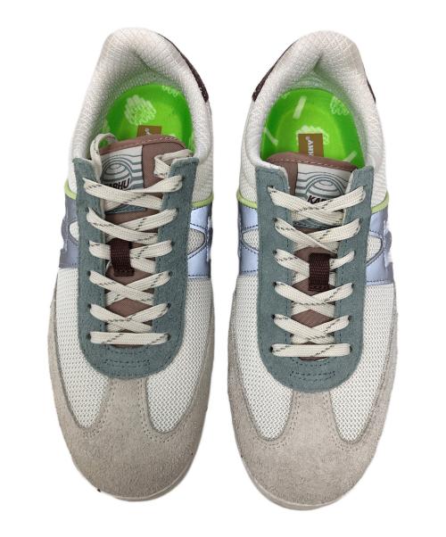 KARHU（カルフ）KARHU (カルフ) ローカットスニーカー Mestari Control(メタスリコントロール) ライトグレー サイズ:MM246の古着・服飾アイテム