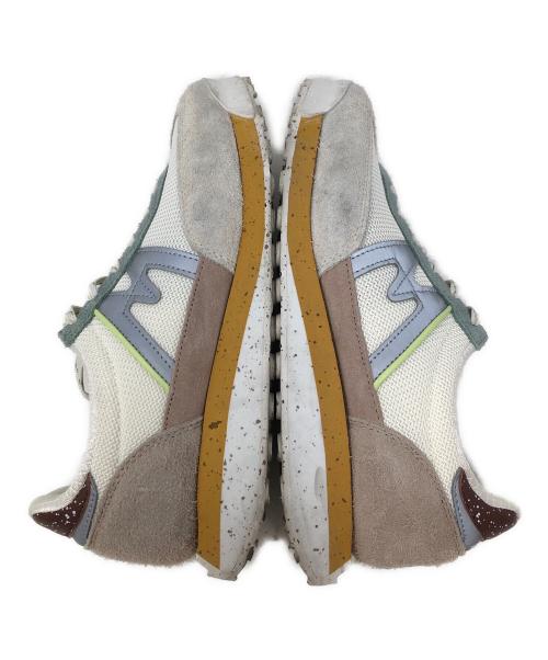 KARHU（カルフ）KARHU (カルフ) ローカットスニーカー Mestari Control(メタスリコントロール) ライトグレー サイズ:MM246の古着・服飾アイテム